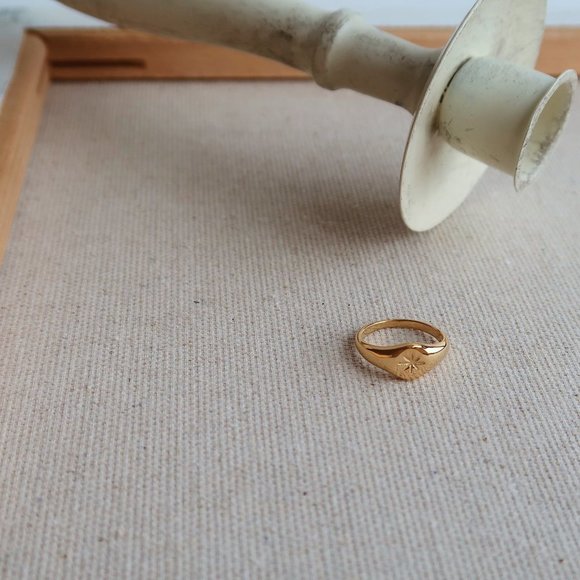 NEW 18K Gold Plated Shooting Star Ring - Picture 8 of 9